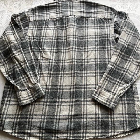 Red Head Brand Co. Grey/White Plaid Checkered Button-Up Shirt Men’s Size XL - Picture 2 of 16
